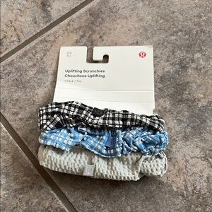 Lululemon Uplifting Scrunchies Trio